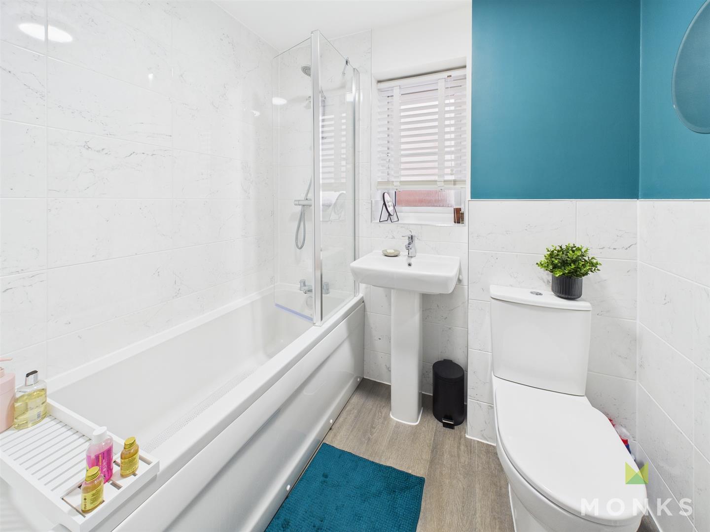 148 Holland Drive, Shrewsbury, SY2 5US For Sale